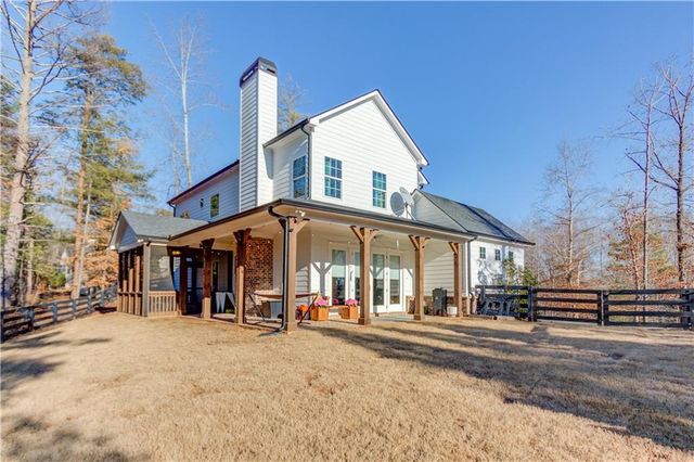 6444 Point Twenty Two, Gainesville, GA 30506