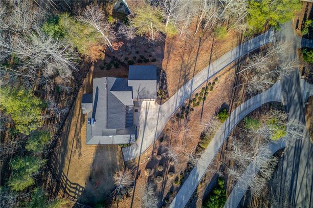 6444 Point Twenty Two, Gainesville, GA 30506