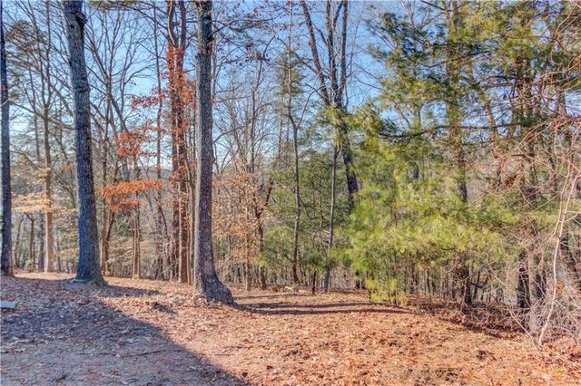 6444 Point Twenty Two, Gainesville, GA 30506