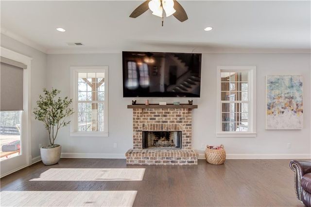 6444 Point Twenty Two, Gainesville, GA 30506