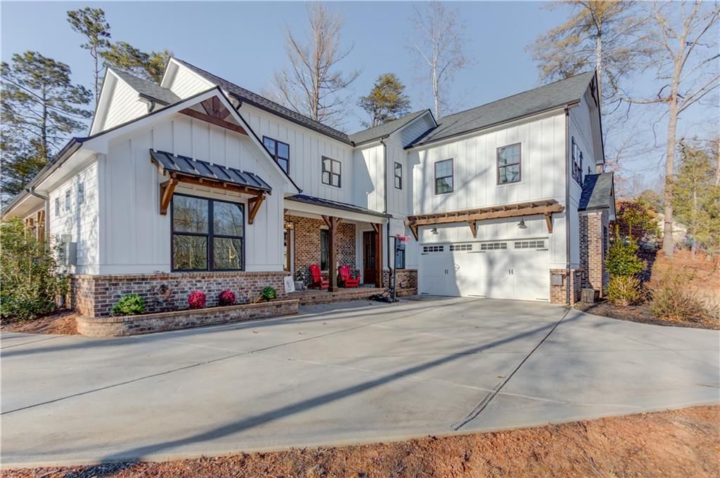 6444 Point Twenty Two, Gainesville, GA 30506