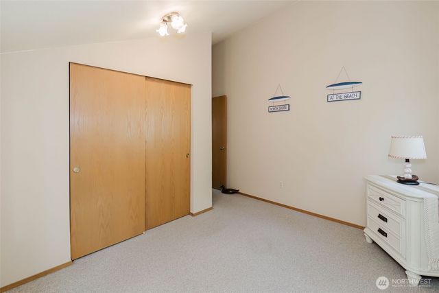 18631 E State Route 106, Belfair, WA 98528
