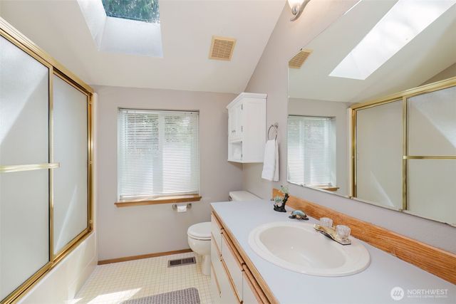 18631 E State Route 106, Belfair, WA 98528
