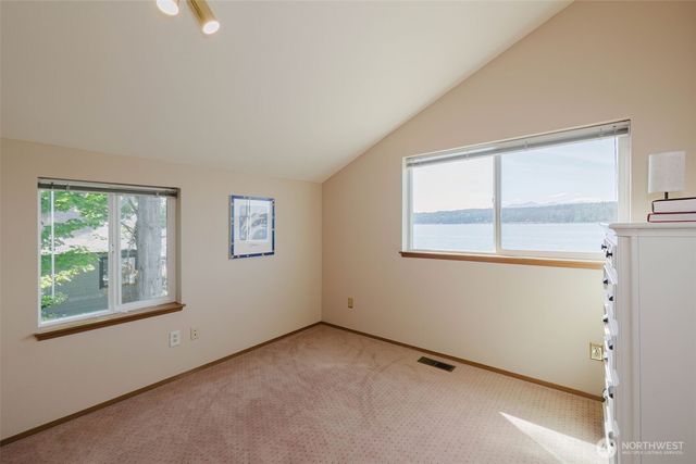 18631 E State Route 106, Belfair, WA 98528