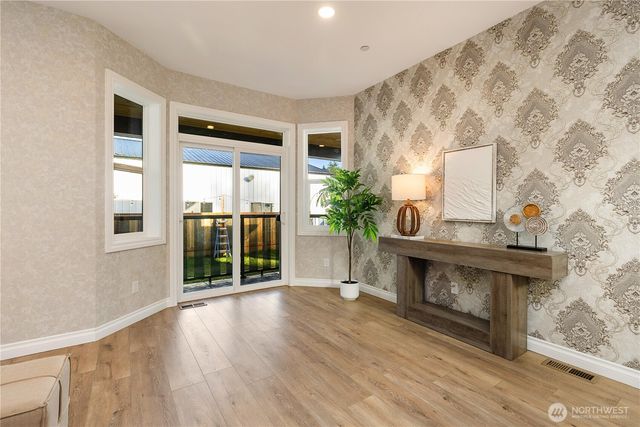 12500 45th Drive NE, Marysville, WA 98271