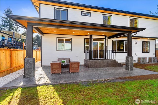 12500 45th Drive NE, Marysville, WA 98271