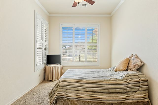 910 Talon Pointe Drive, Bullhead City, AZ 86429