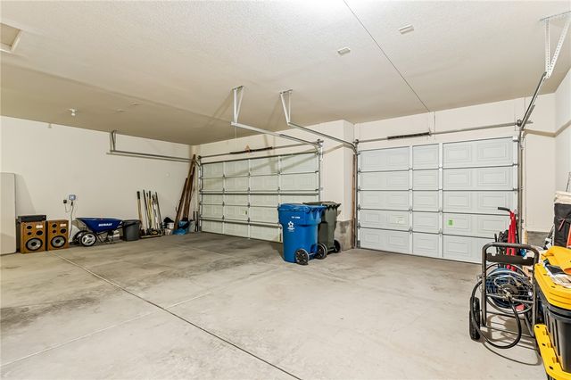 910 Talon Pointe Drive, Bullhead City, AZ 86429