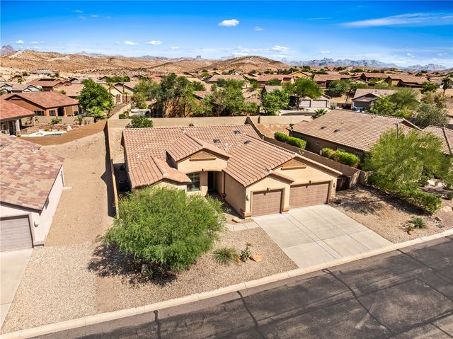 910 Talon Pointe Drive, Bullhead City, AZ 86429