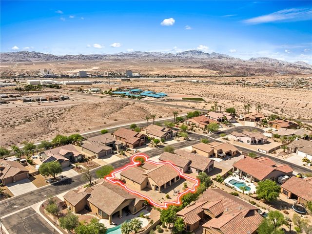 910 Talon Pointe Drive, Bullhead City, AZ 86429
