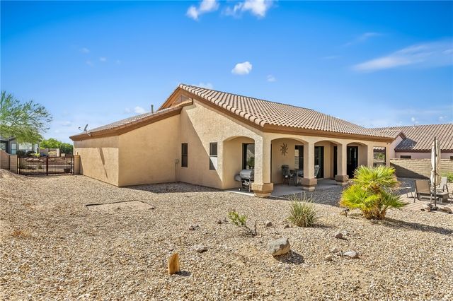 910 Talon Pointe Drive, Bullhead City, AZ 86429