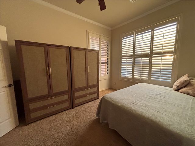 910 Talon Pointe Drive, Bullhead City, AZ 86429