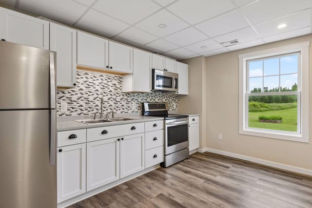 826 165th Avenue, New Richmond, WI 54017