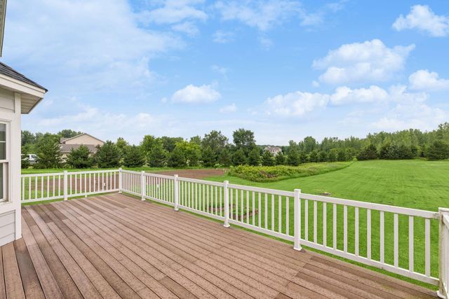 826 165th Avenue, New Richmond, WI 54017