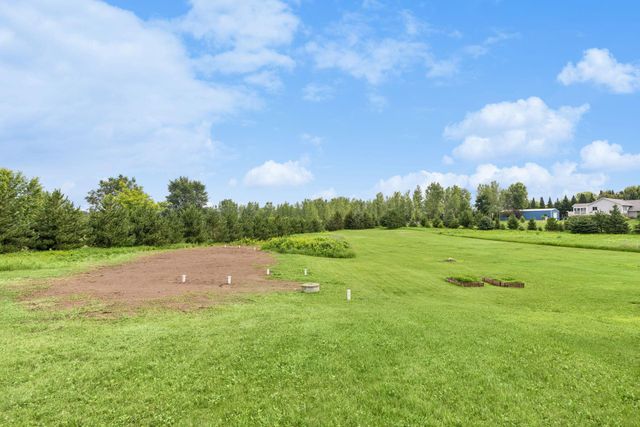 826 165th Avenue, New Richmond, WI 54017