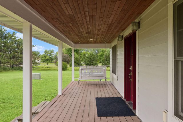826 165th Avenue, New Richmond, WI 54017