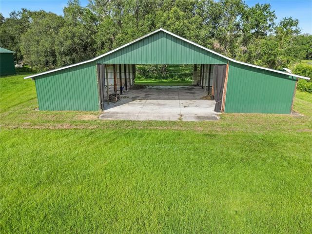 5296 CR 569, Center Hill, FL 33514