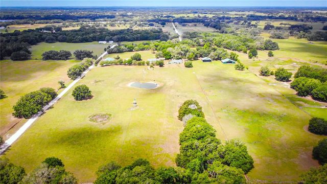 5296 CR 569, Center Hill, FL 33514