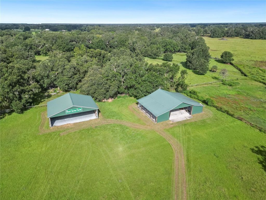 5296 CR 569, Center Hill, FL 33514