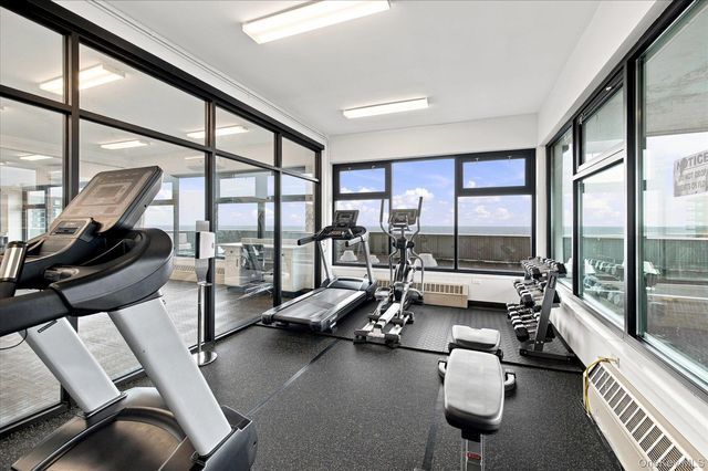 1 E Broadway 3C, Long Beach, NY 11561