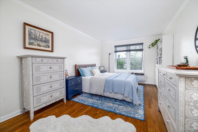 1 E Broadway 3C, Long Beach, NY 11561