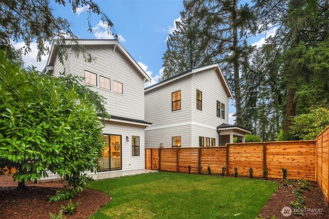891 166th Avenue NE, Bellevue, WA 98008