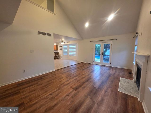 138 PERSIMMON ST, Glassboro, NJ 08028
