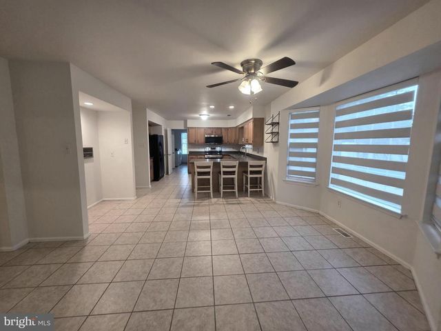 138 PERSIMMON ST, Glassboro, NJ 08028