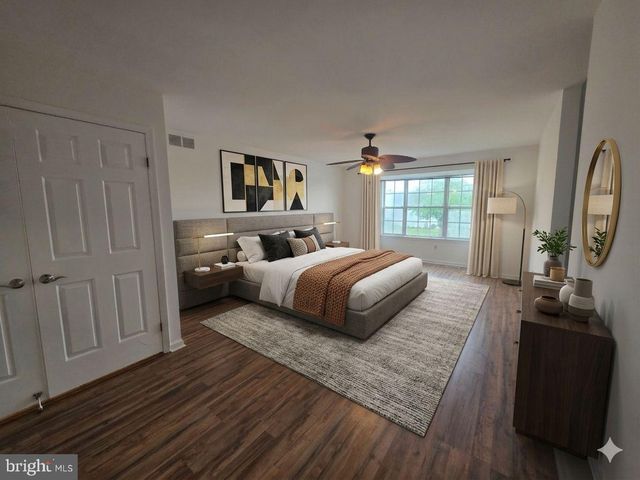 138 PERSIMMON ST, Glassboro, NJ 08028