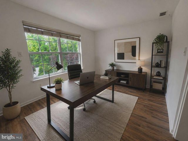 138 PERSIMMON ST, Glassboro, NJ 08028