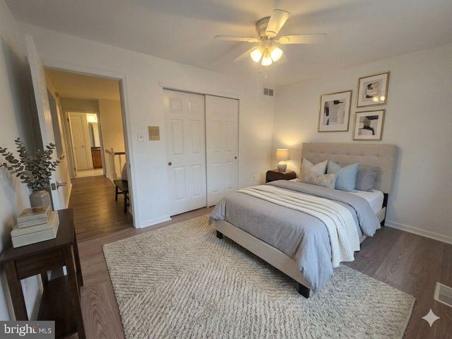 138 PERSIMMON ST, Glassboro, NJ 08028