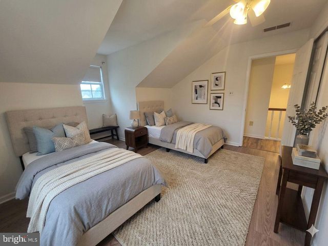 138 PERSIMMON ST, Glassboro, NJ 08028