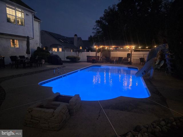 138 PERSIMMON ST, Glassboro, NJ 08028