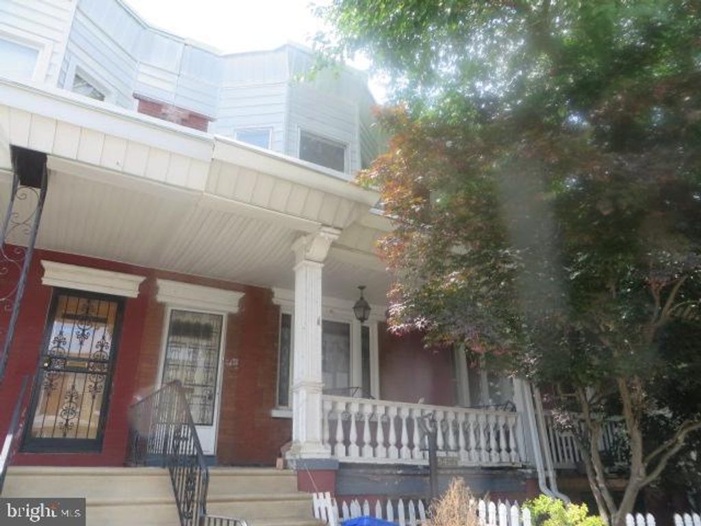 5422 LARCHWOOD AVE, Philadelphia, PA 19143