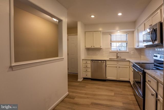 9924 GRAPEWOOD CT, Manassas, VA 20110