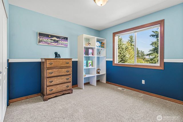 403 207th Avenue E, Auburn, WA 98391