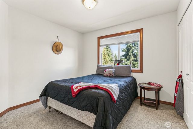 403 207th Avenue E, Auburn, WA 98391