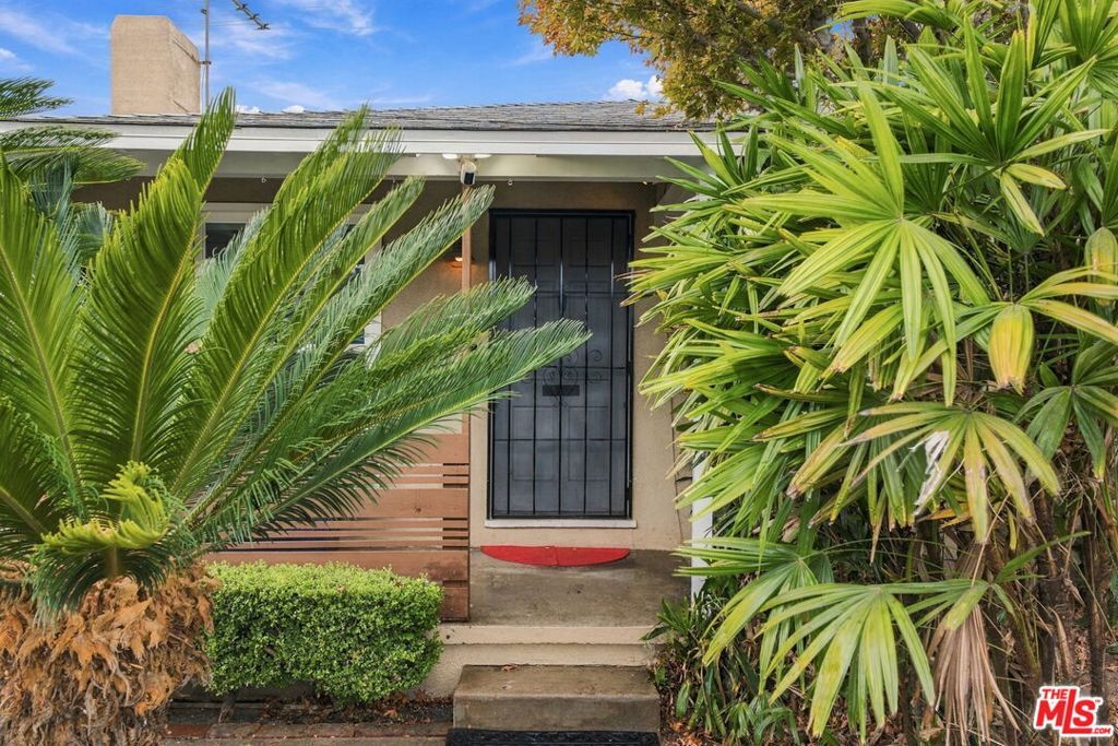 1833 Armacost Avenue, Los Angeles, CA 90025 — photo 3