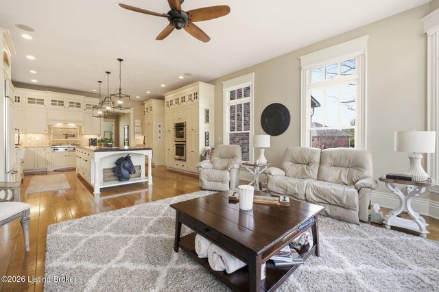 14932 Landmark Dr, Louisville, KY 40245