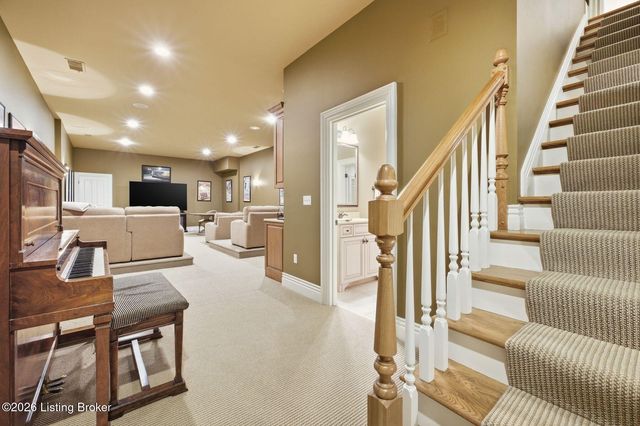 14932 Landmark Dr, Louisville, KY 40245
