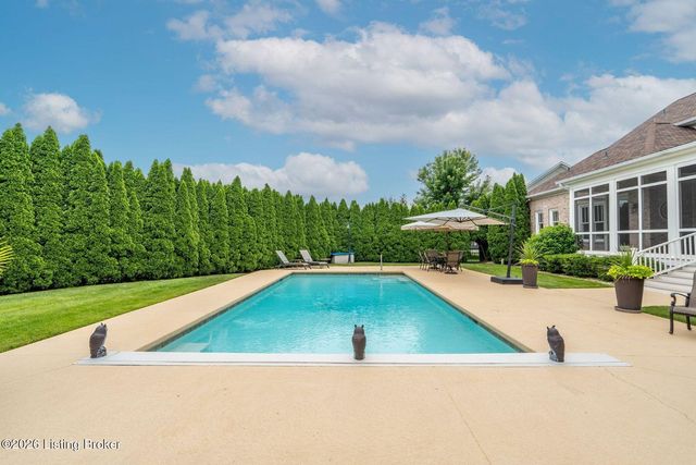 14932 Landmark Dr, Louisville, KY 40245