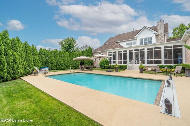 14932 Landmark Dr, Louisville, KY 40245