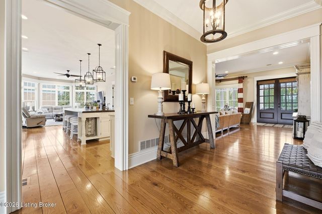 14932 Landmark Dr, Louisville, KY 40245