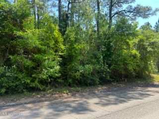 322 Wittman Avenue, Pass Christian, MS 39571