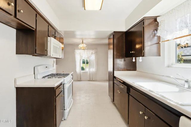 740 Benson Way, Thousand Oaks, CA 91360