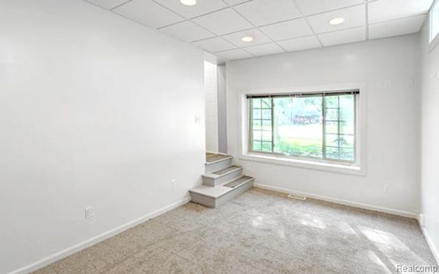 22105 Ridgeway Street, Saint Clair Shores, MI 48080