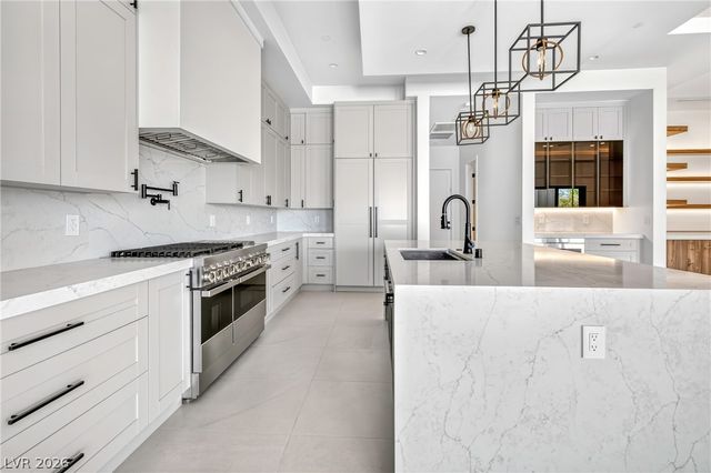 7020 Bath Drive, Las Vegas, NV 89131