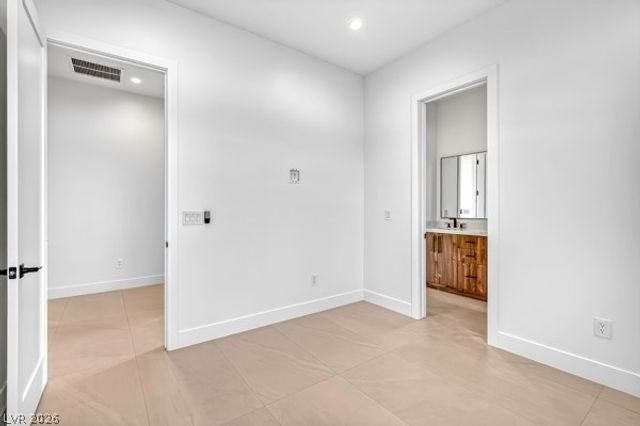 7020 Bath Drive, Las Vegas, NV 89131