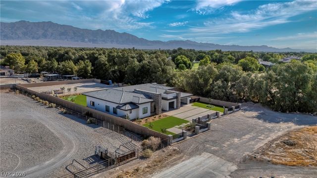 7020 Bath Drive, Las Vegas, NV 89131