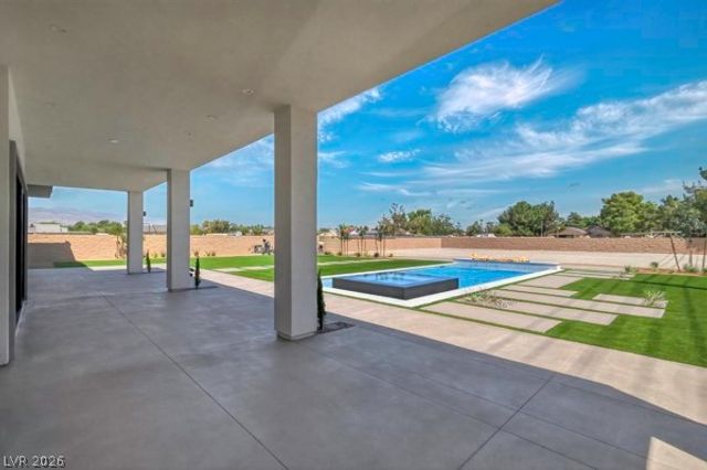 7020 Bath Drive, Las Vegas, NV 89131